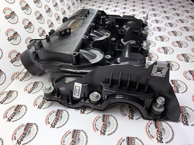 LR166213 LAND ROVER Крышка клапанная левая купить в Каменское