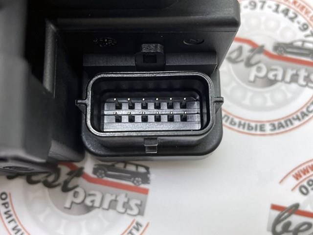 LR176326 LAND ROVER Блок клапанов регулируемой подвески задний купить в Харьков
