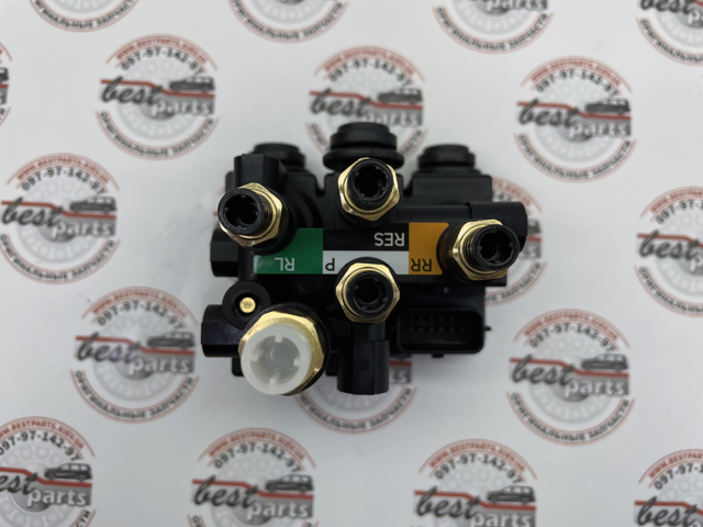 LR176326 LAND ROVER Блок клапанов регулируемой подвески задний купить в Ровно