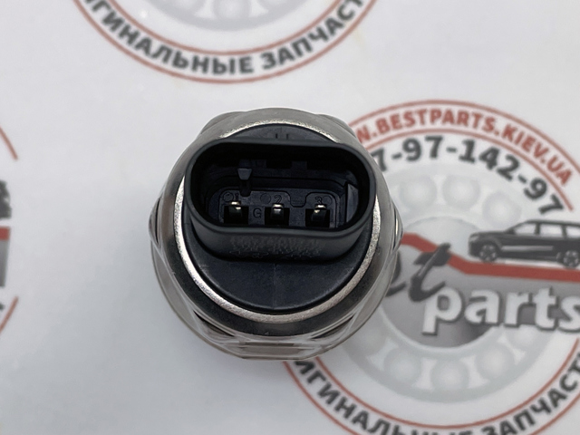 PORSCHE PAC906054E Датчик давления топлива в наличии Харьков
