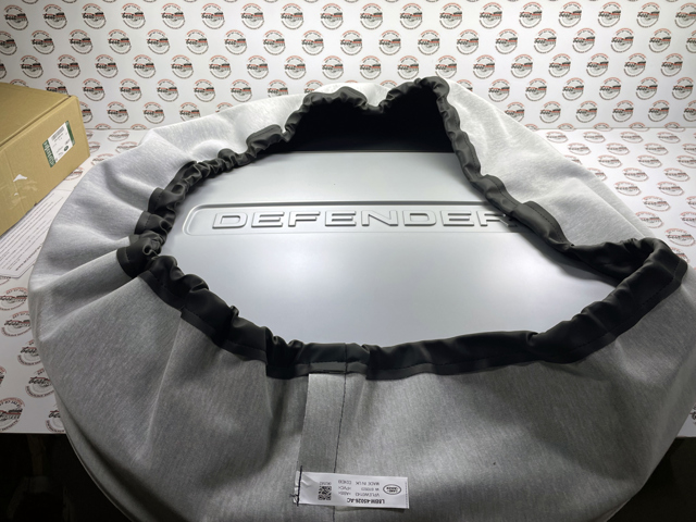 VPLEW0143 LAND ROVER Чехол запасного колеса купить в Украина
