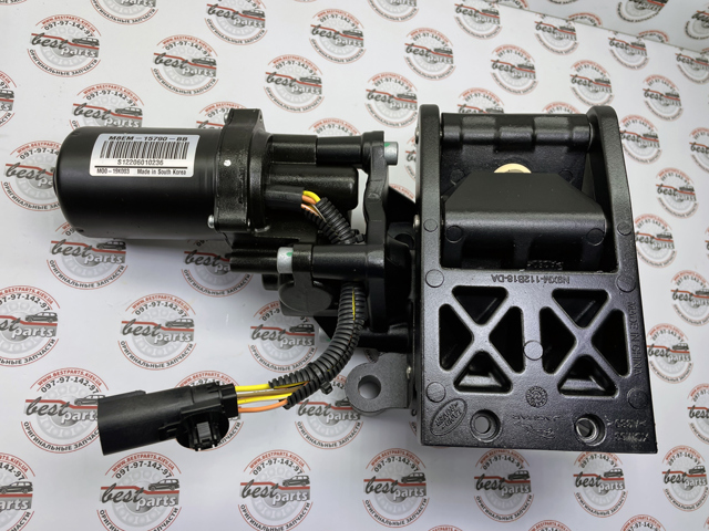 LAND ROVER VPLXP0514 в наличии Павлоград