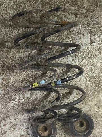 Пружина подвески BJS928011 MAZDA