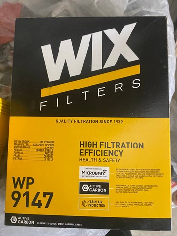 Воздушный фильтр салона Фольксваген Кадди 4