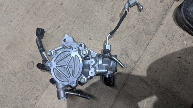 MAZDA PYMM203F0 в наличии Черновцы