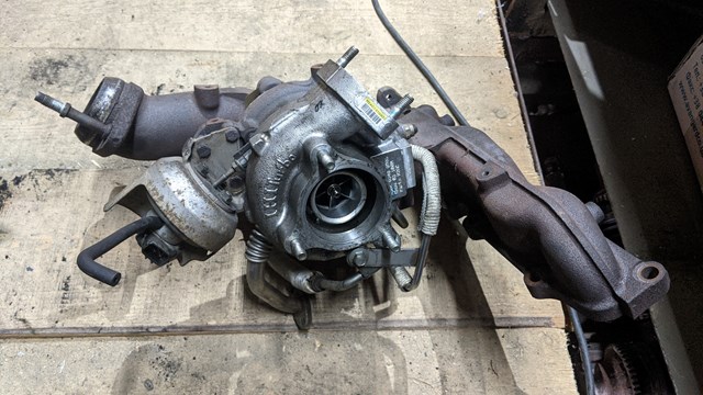 R2AC13700D MAZDA Турбина купить в Днепр