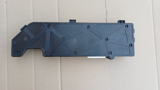 TESLA 110639421L в наличии Чернигов