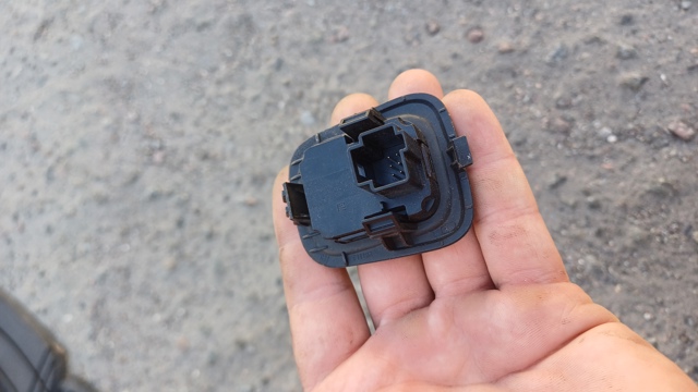 GM 13507319 Датчик включения света в наличии Черновцы