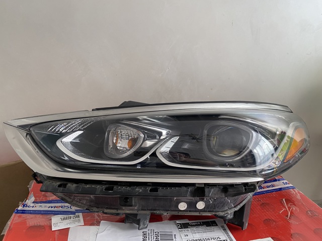 HYUNDAI 92101C2600 Фара левая в наличии Кривой Рог