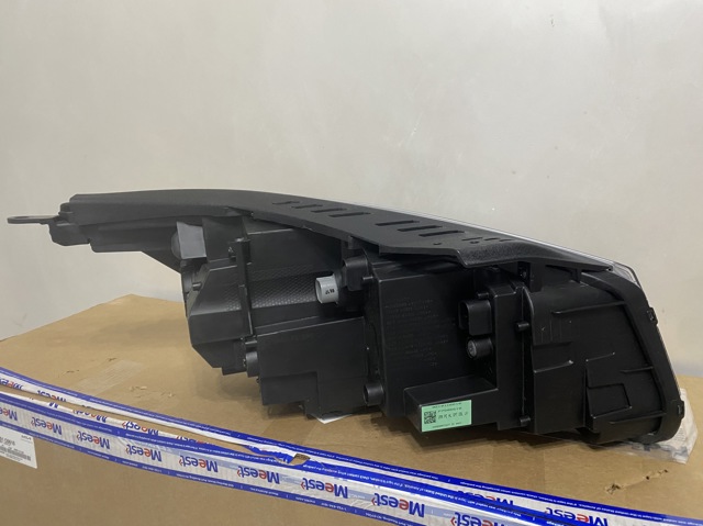 HYUNDAI 92101C6610 Фара левая в наличии Черновцы