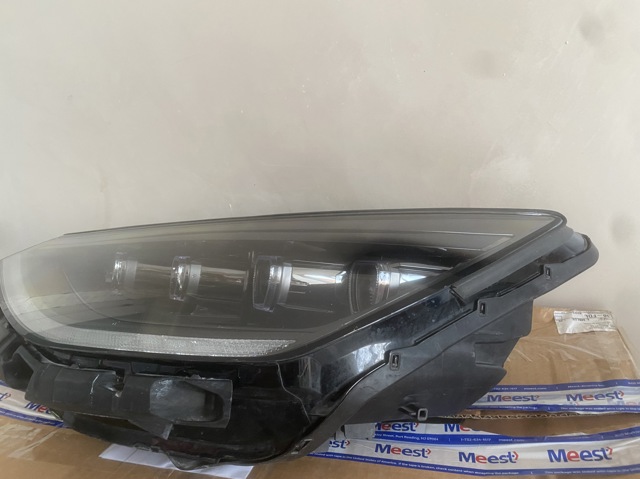 92101L0200 HYUNDAI Фара левая купить в Полтава