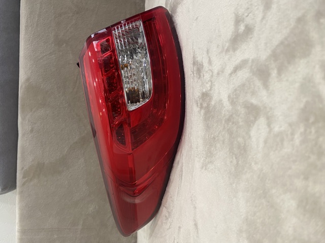 92401C2100 HYUNDAI Фонарь задний левый внешний купить в Полтава