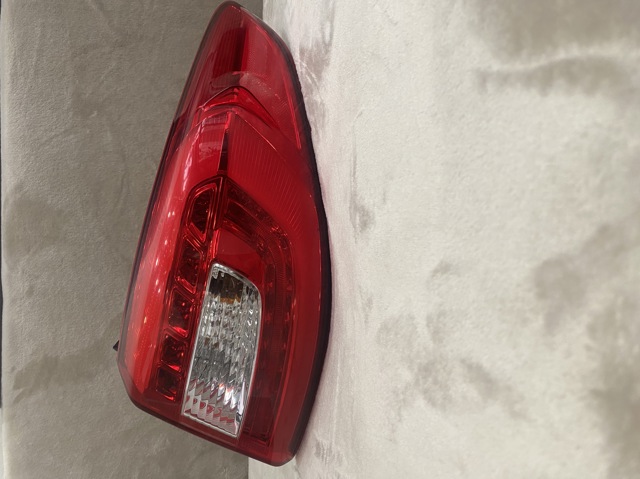 92402C2100 HYUNDAI Фонарь задний правый внешний купить в Сумы