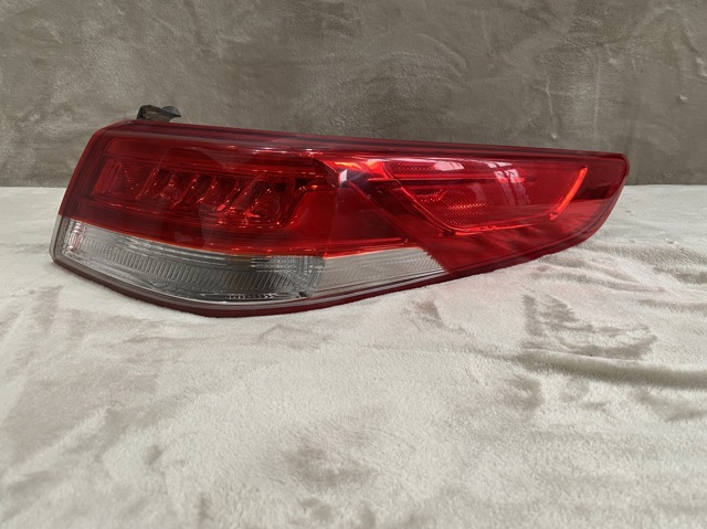 HYUNDAI 92402D4230 в наличии Ровно