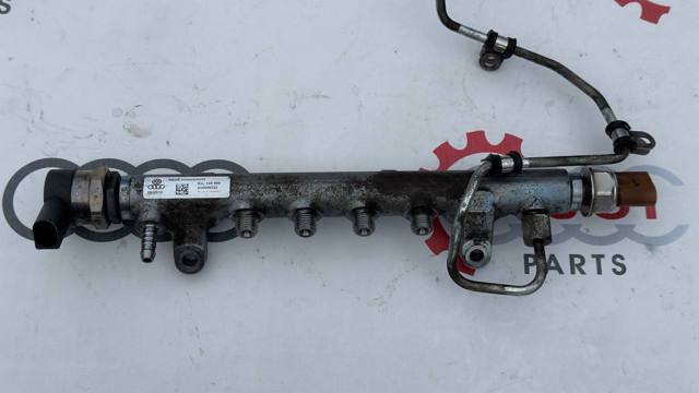 Распределитель топлива (рампа) 03L130089 VAG
