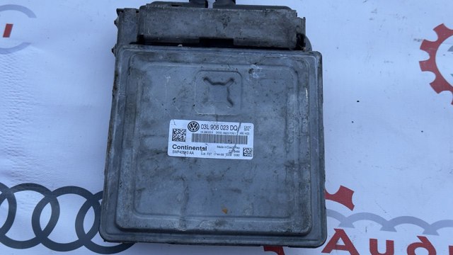ЭБУ двигателем 03L906023DQ VAG