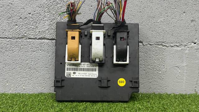 Блок управления бортовой сети 1K0937087J VAG