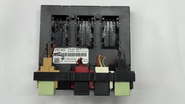 Блок управления комфортом 1K0937087R VAG