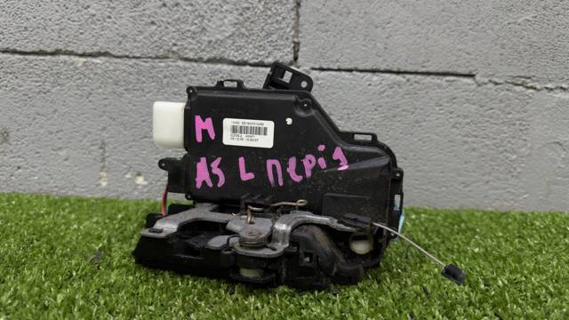 Замок двери водителя 3D1837015AD VAG