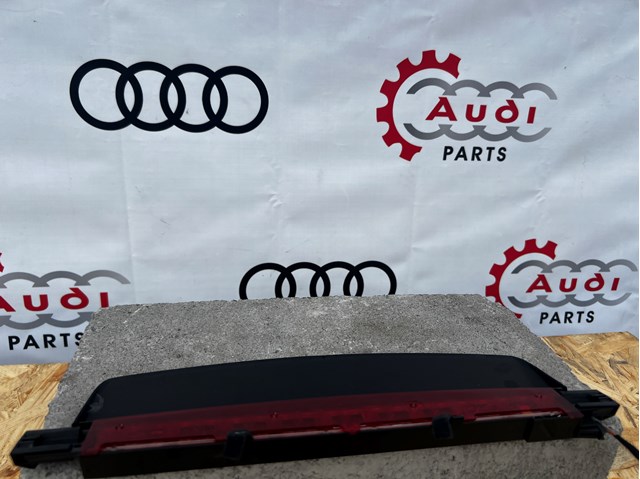 Задние стопы Audi A6 C6