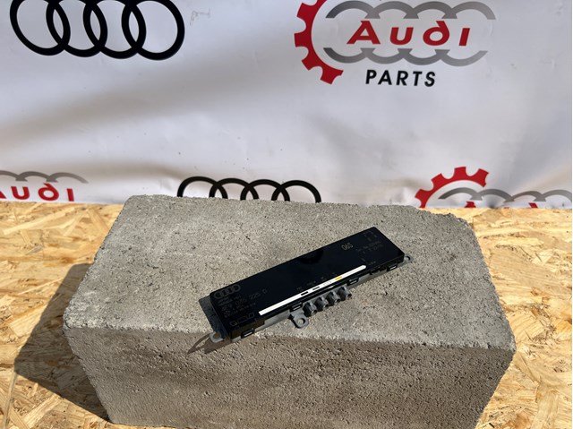 4F9035225D VAG Усилитель сигнала антенны купить в Черновцы