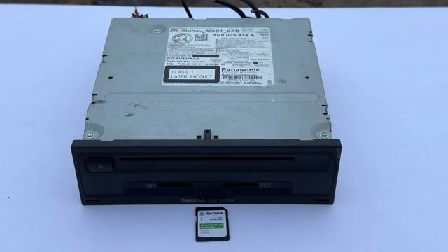 Радиоприемник Шкода Октавия III A7