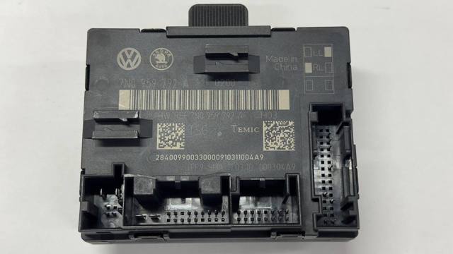 Блок комфорта передней двери 7N0959792A VAG