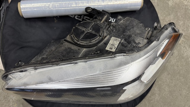 BMW 7346537 Левая фара в наличии Днепр