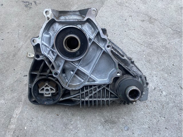 Демультипликатор коробки передач 7505376 BMW