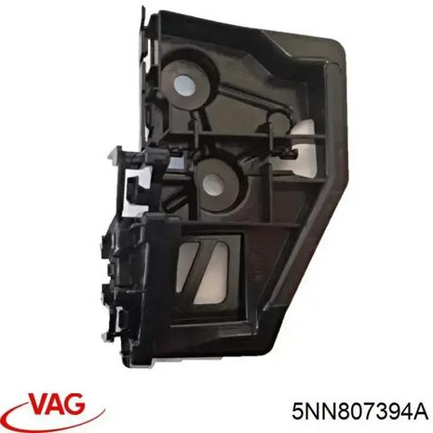 VAG 5NN807394A Кронштейн бампера заднего правый в наличии Павлоград