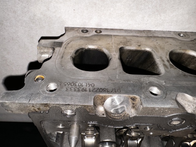 04L103403M VAG купить в Киев