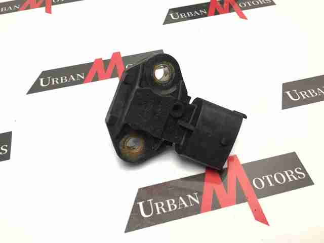 Sensor de pressão de combustível A1561530028 Mercedes