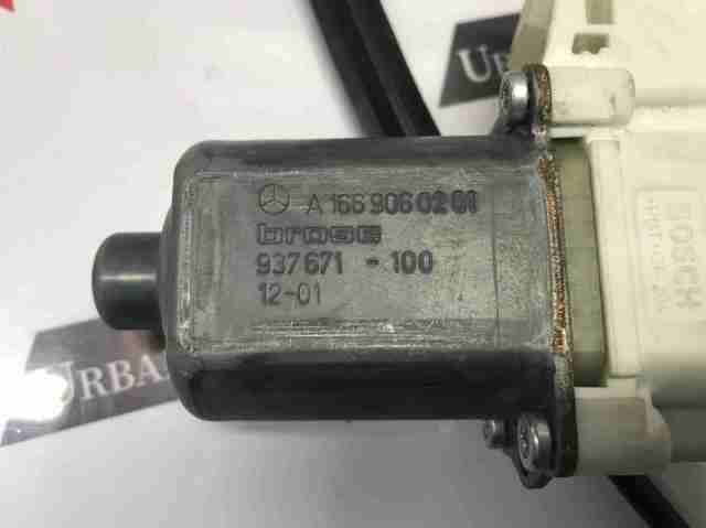 Motor de acionamento de vidro da porta dianteira esquerda A1669060201 Mercedes