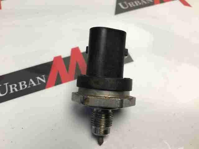 Sensor de pressão de combustível AJ813639 Jaguar