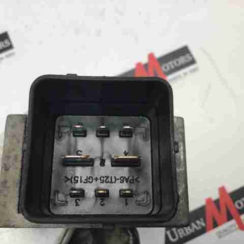 AV6112A343BA Land Rover