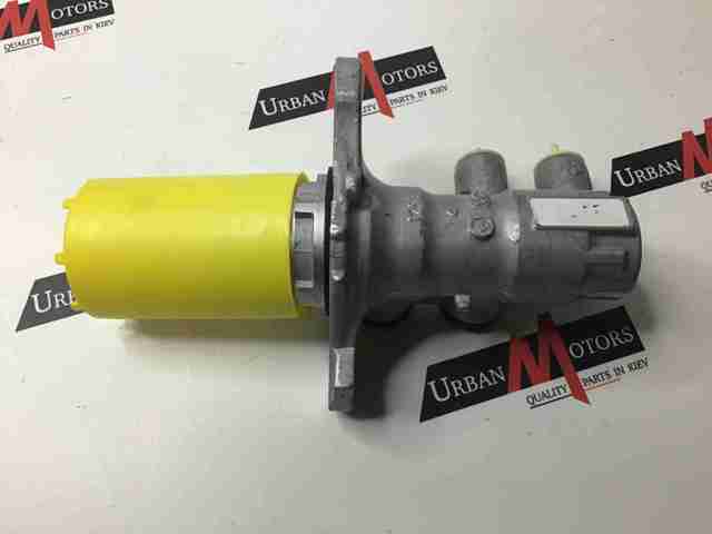 Cilindro mestre do freio LR099178 Land Rover