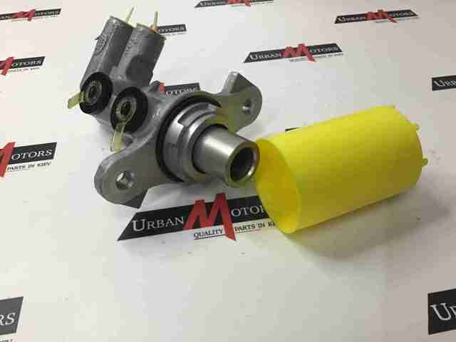 Cilindro mestre do freio LR099178 Land Rover