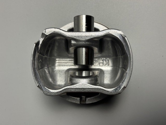 Поршень в сборе 0308300 MAHLE
