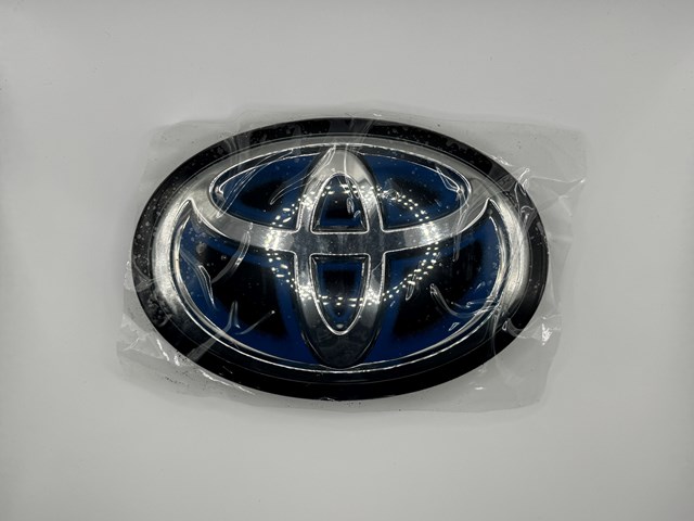 Эмблема решетки радиатора 9097502161 TOYOTA