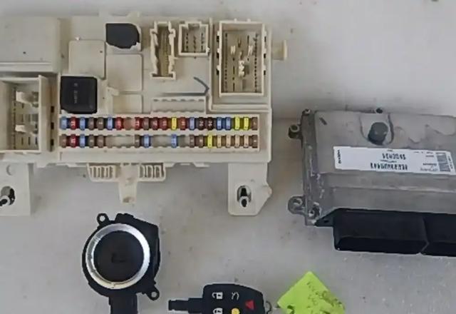 30768036 VOLVO Фильтр воздушный купить в Одесса