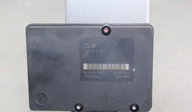 NISSAN 47660CG705 Блок АБС в наличии Полтава