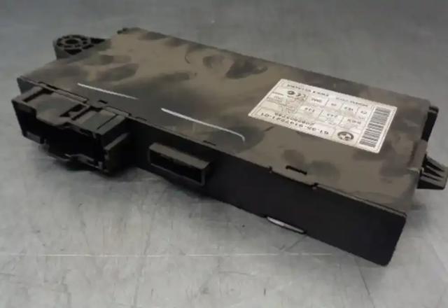 61359147221 BMW купить в Ужгород