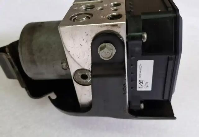68408605AB CHRYSLER купить в Кривой Рог
