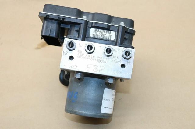 VAG 8K0614517GM Блок АБС в наличии Ужгород