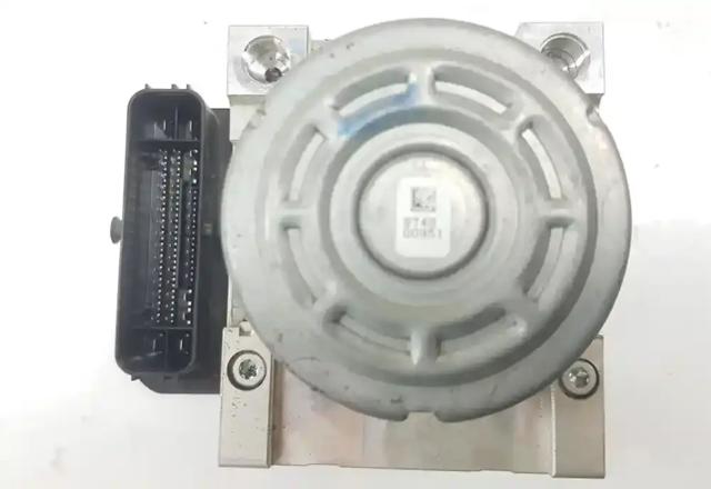 LAND ROVER LR072597 в наличии Винница