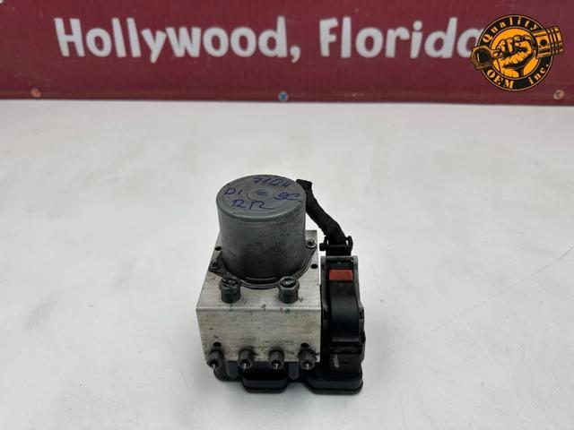 LR143019 LAND ROVER Блок АБС купить в Киев