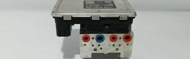 LAND ROVER LR146811 в наличии Полтава