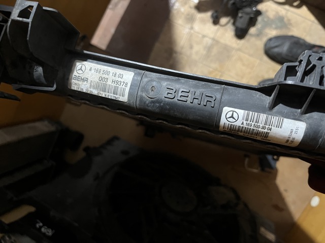 1695001803 MERCEDES Радиатор охлаждения двигателя купить в Днепр