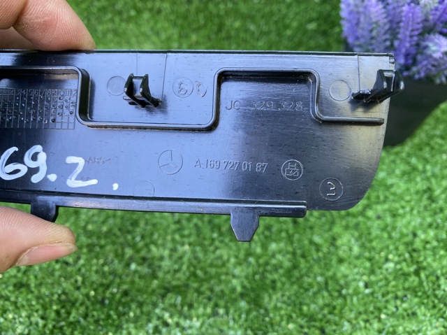 MERCEDES 1697270187 в наличии Ровно