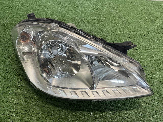Фара основная правая 1698205861 MERCEDES